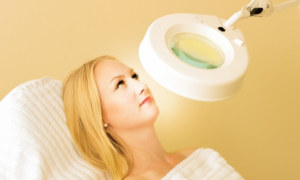 מילוי קמטים בפנים ובצוואר – המידע שאתם צריכים לדעת בנושא